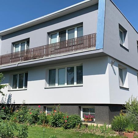 Pension Milada Klecany Εξωτερικό φωτογραφία